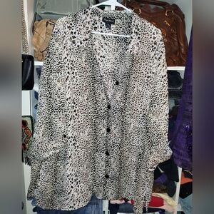 Maggie Barnes Vintage Leopard Print Women's Top 3x
